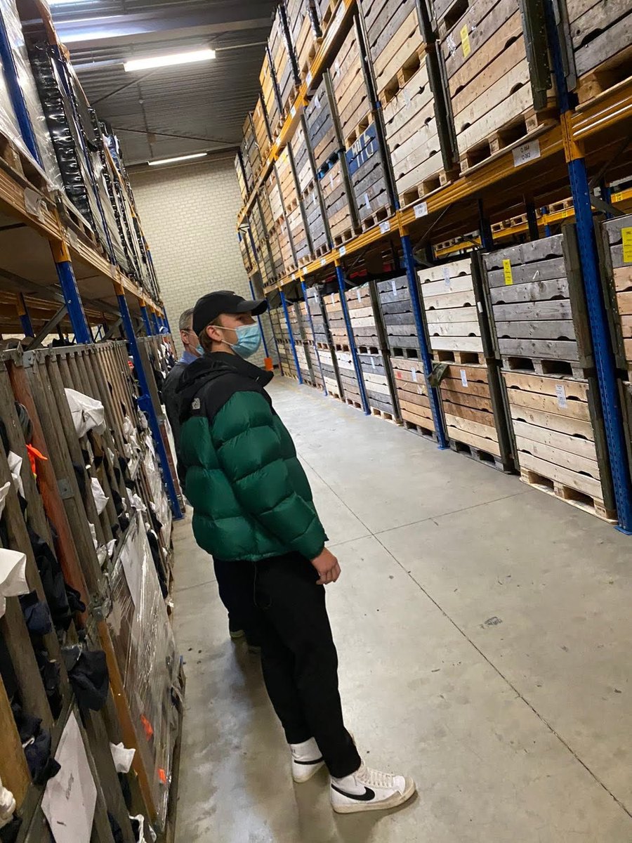 Luuk visiting a warehouse